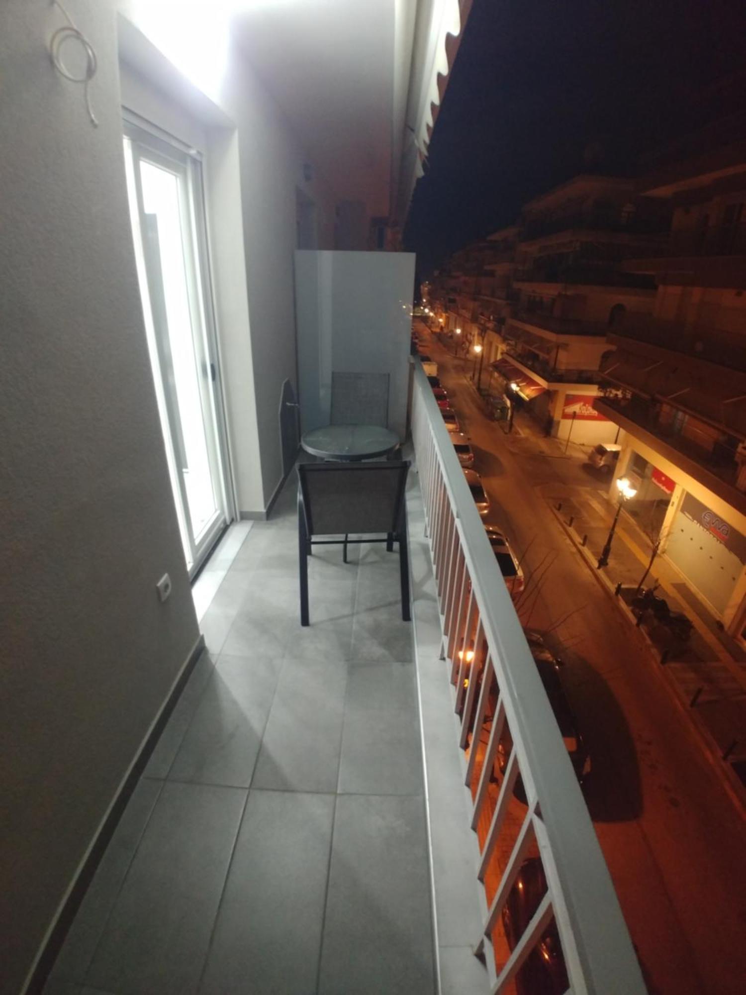 Λαμπερό Διαμέρισμα 2 Thessaloniki Buitenkant foto